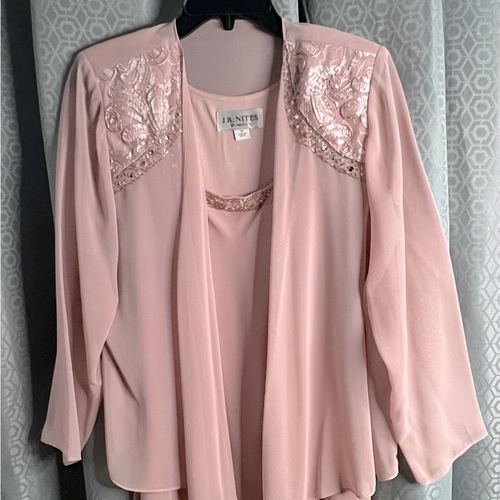 Soft pink tiered chiffon special occasion dress size 10 - J R Nites by Carollin.